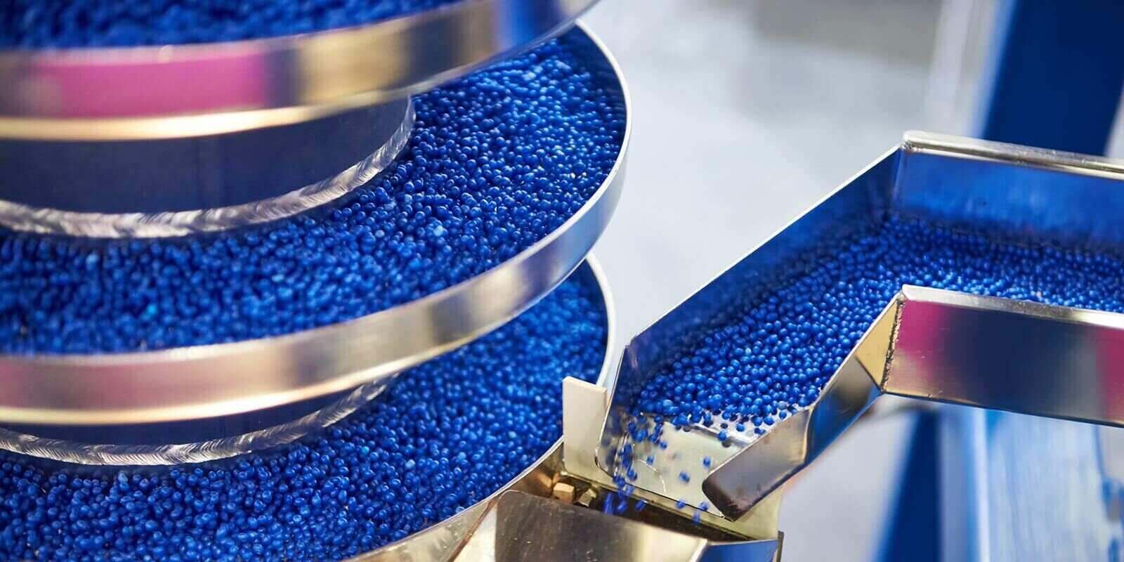equipment for working with small plastic granules for chemical industry